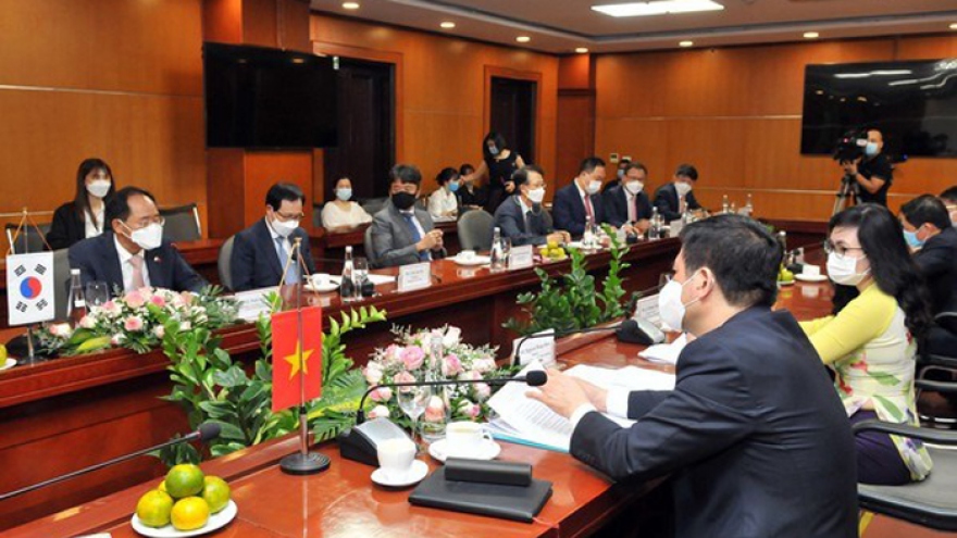 Vietnam, RoK seek to promote trade, industry partnership